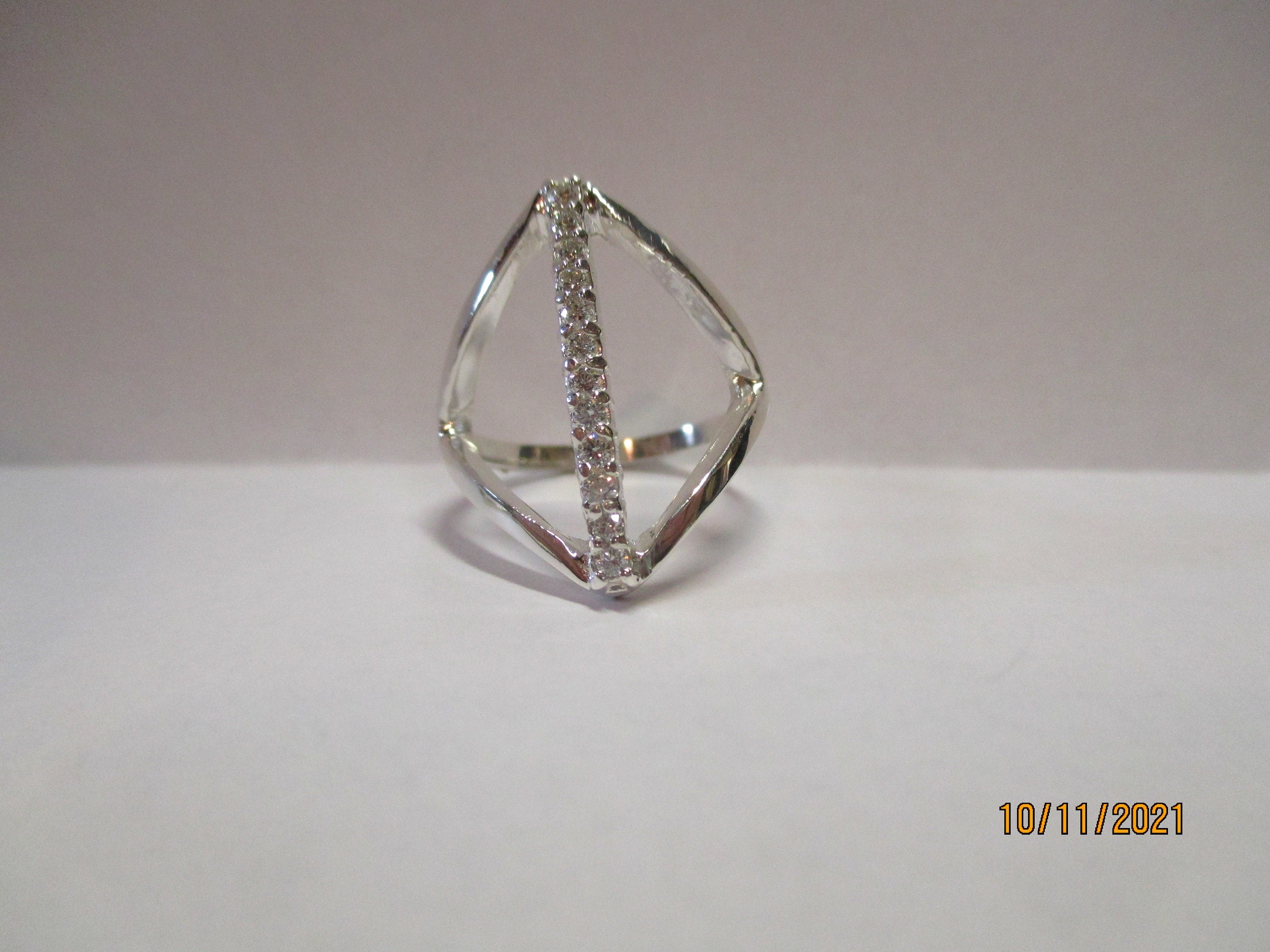 Handmade Sterling Silver Diamond Fashion Ring