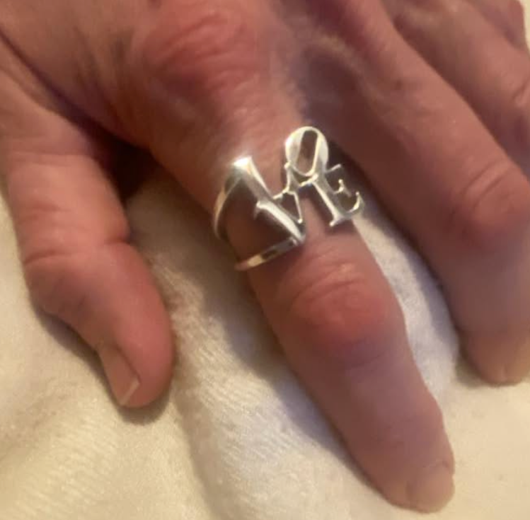 Love ring In sterling silver