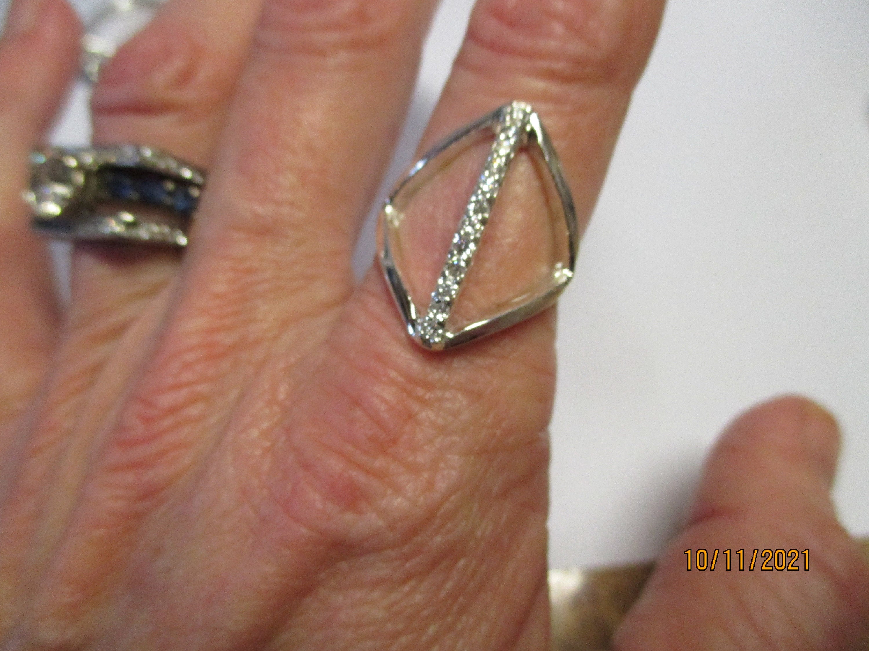 Handmade Sterling Silver Diamond Fashion Ring